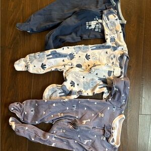 Cozy Blue and Cream Kids Footies Set